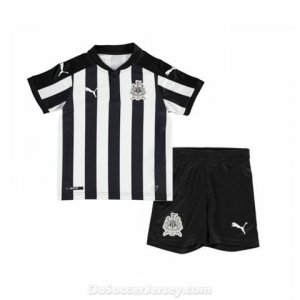 Newcastle United 2017/18 Home Kids Soccer Kit Children Shirt And Shorts