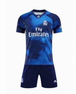 Real Madrid 2018/19 EA SPORTS Kit