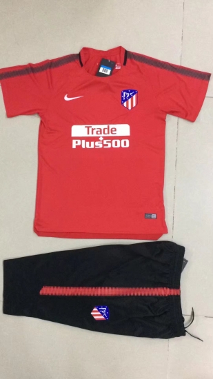 Atletico Madrid 2017/18 Red Short Training Suit - Click Image to Close
